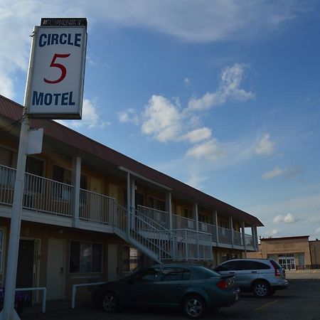 Circle 5 Motel Olds Buitenkant foto