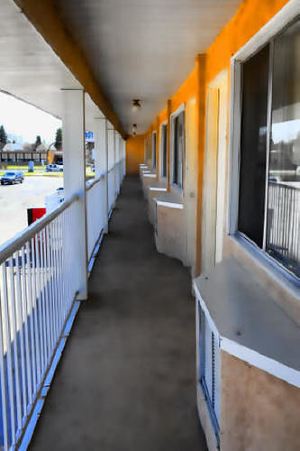 Circle 5 Motel Olds Buitenkant foto